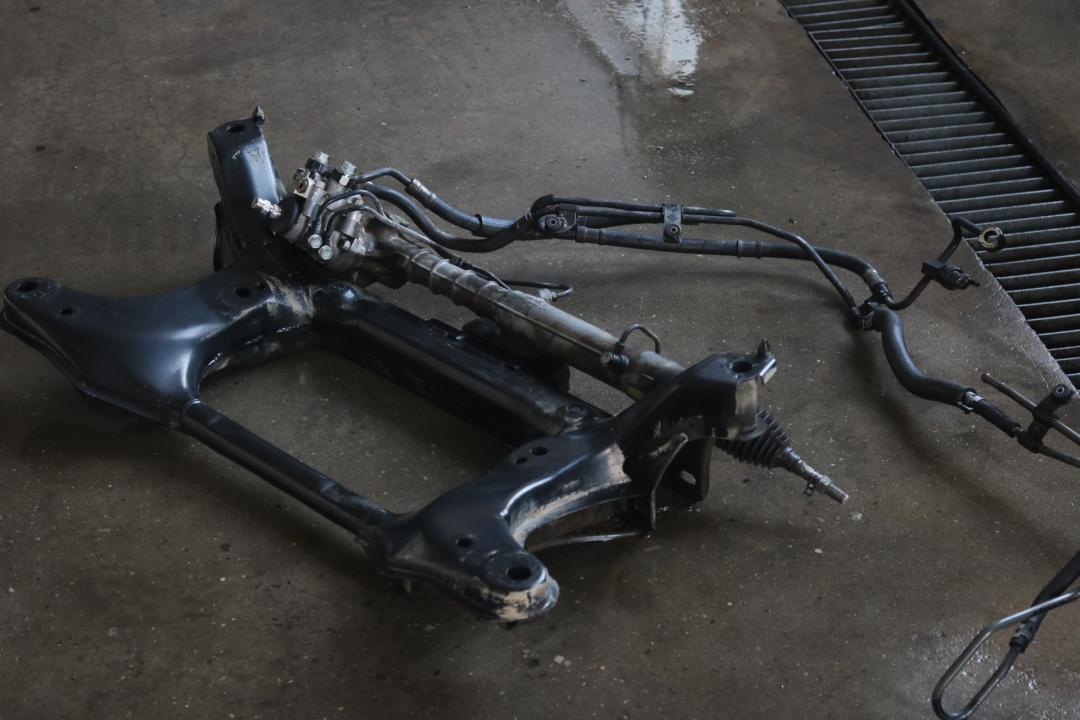 搞了辆“破烂不堪”05年凌志LS430，进厂翻新重造，复活又变新车