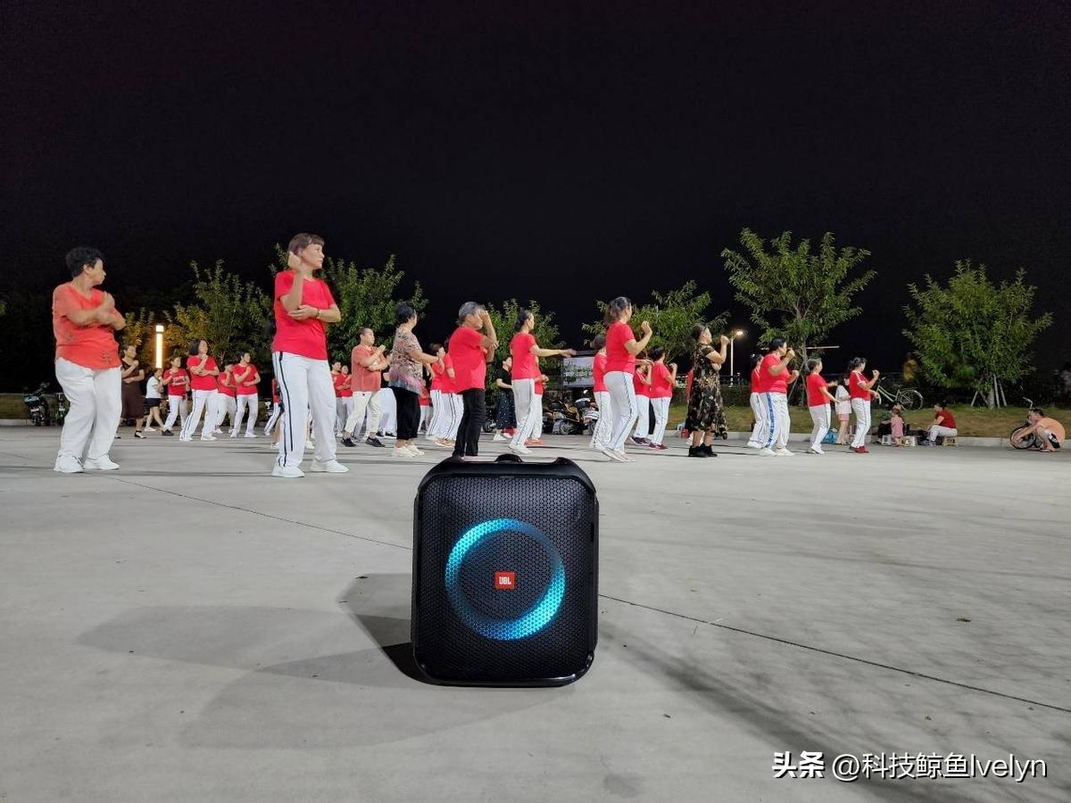 jblpartybox闊冲搷璇勬祴,jblpartybox1000闊崇璇勬祴