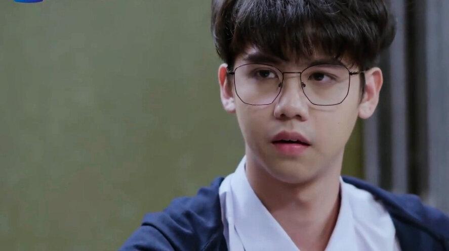 他泰一眼万年的外观2:南农的酒窝,呆的喉结,普明的耳边痣