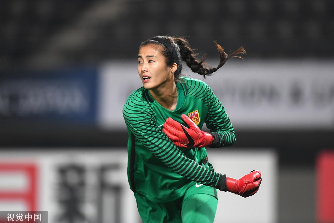 赵丽娜为啥在女足世界杯前退役,女足最美门将赵丽娜退役