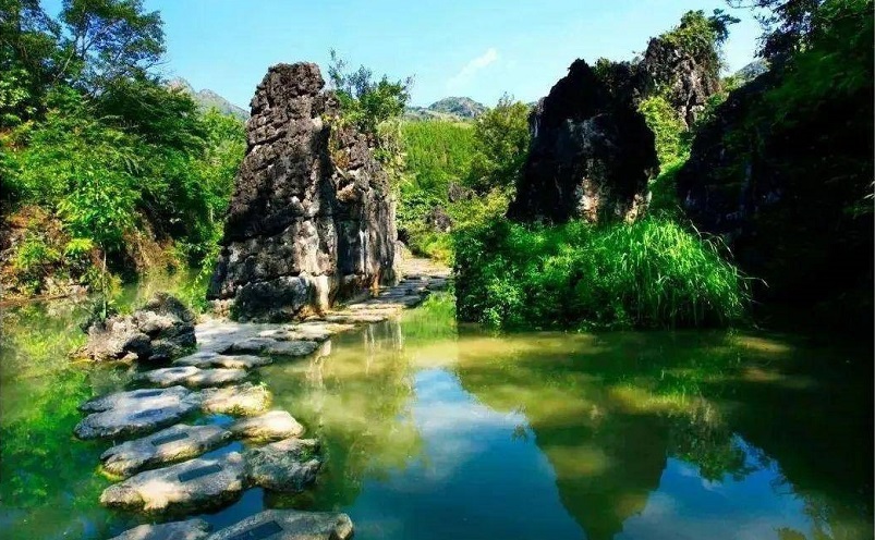 贵州十大旅游景点自驾游攻略,贵州六盘水旅游十大景点介绍
