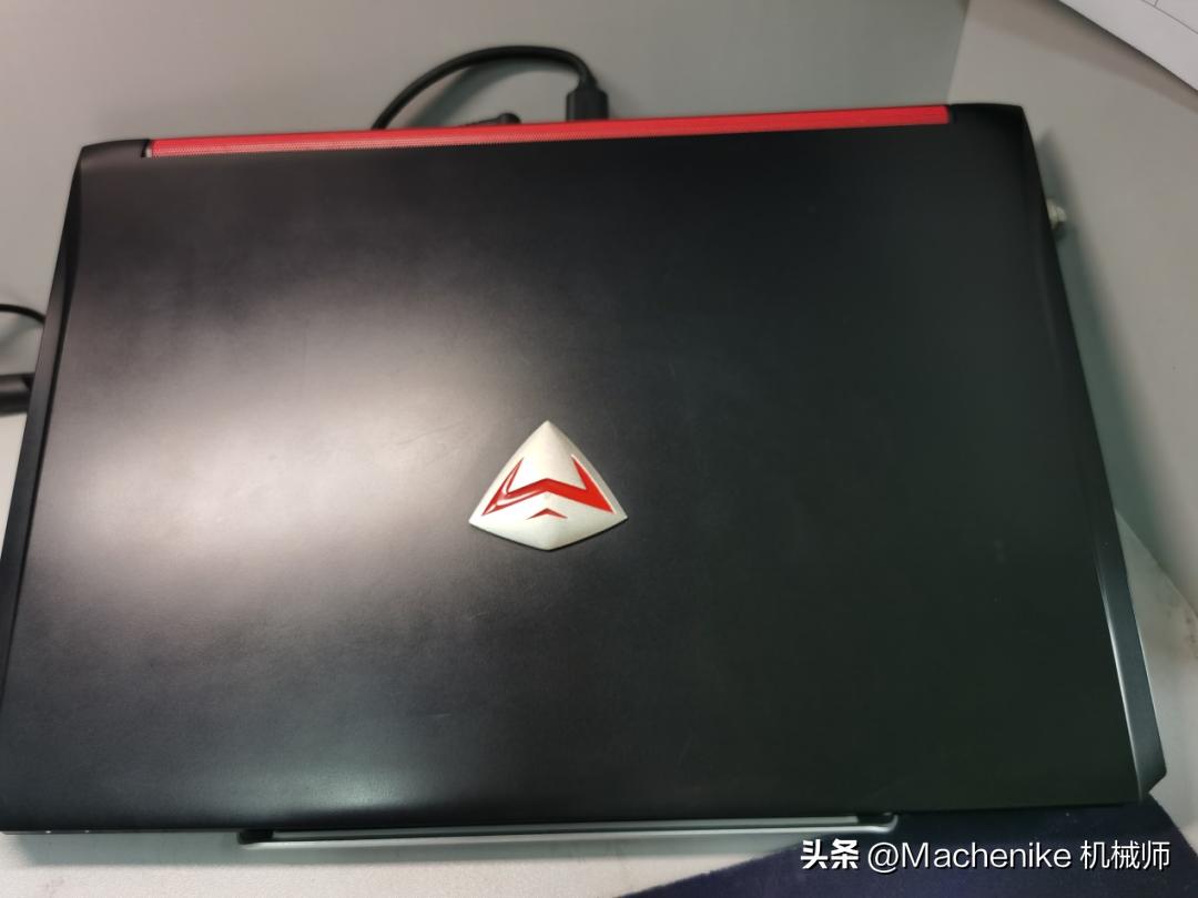 机械师笔记本电脑机友故事|“有幸遇见，恰好合拍”