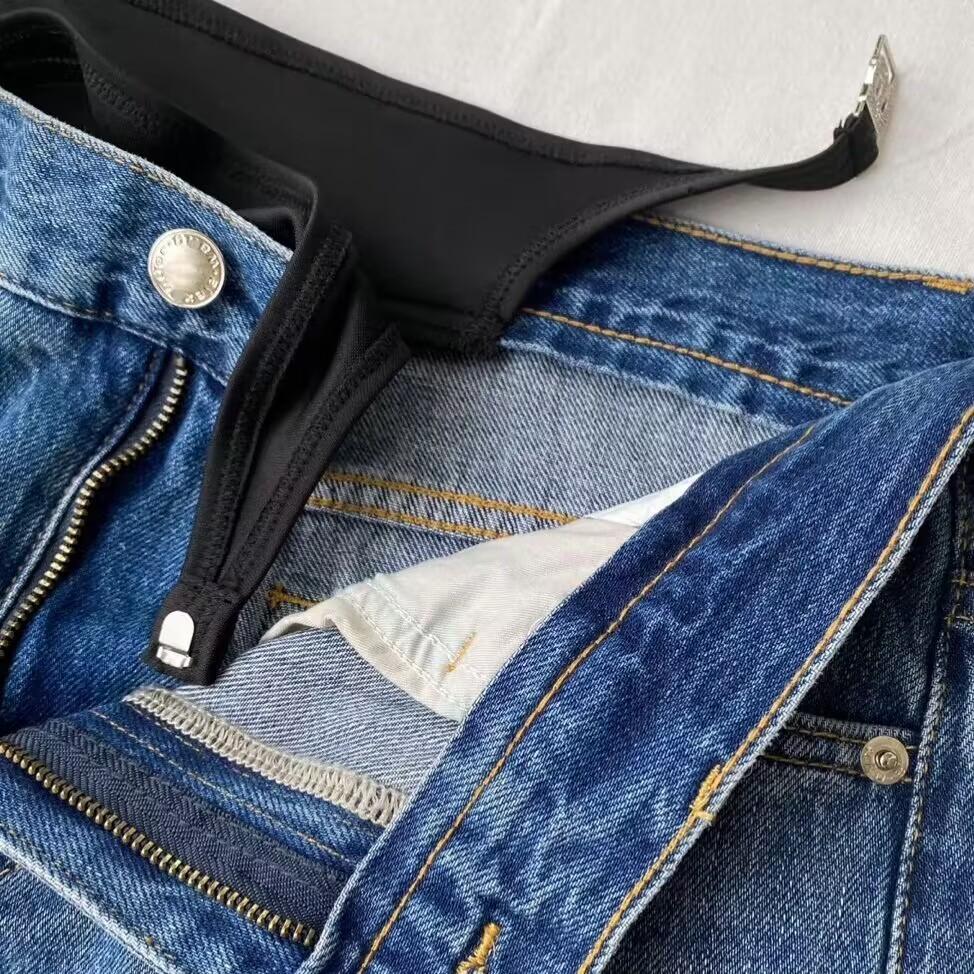 娜扎牛仔裤引争议,娜扎黑色破洞裤