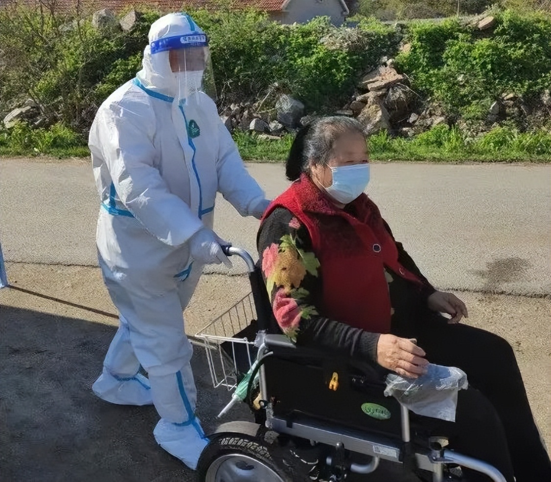 双河镇多措并举筑牢疫情防控防线,湾龙镇多措并举做好疫情防控工作