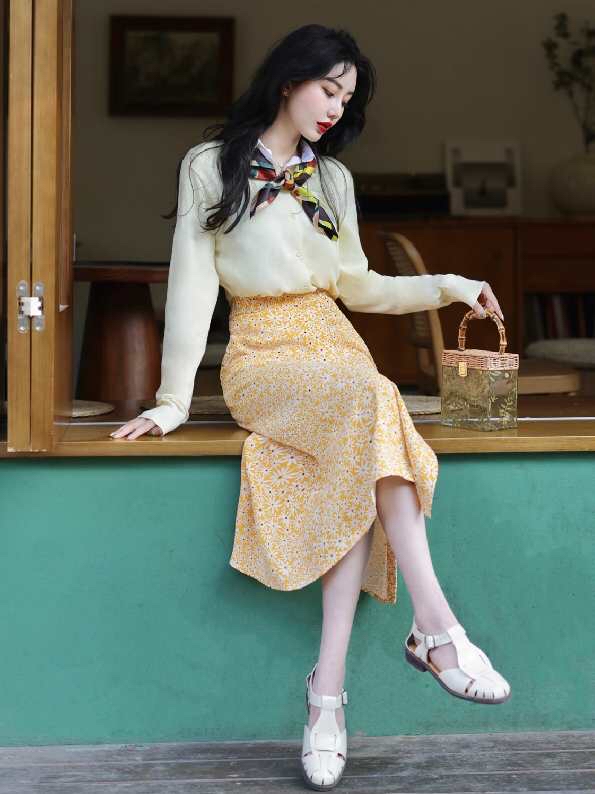 适合中年女性的四种高级感搭配,小个子轻熟风穿搭中年