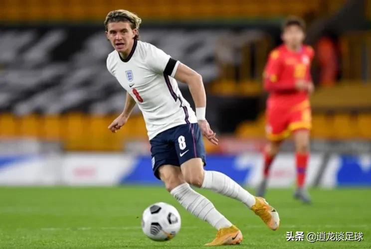 英媒评选英超最好的11名亚洲球员,英超目前发挥最好的各个位置球员