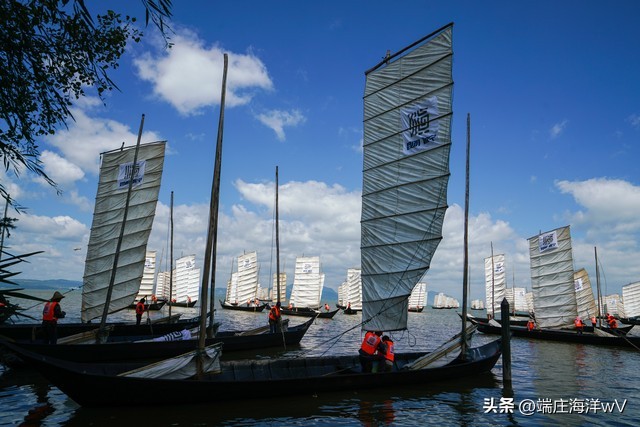 到云南昆明旅游必去的景点有哪些,云南香格里拉旅游攻略必去景点