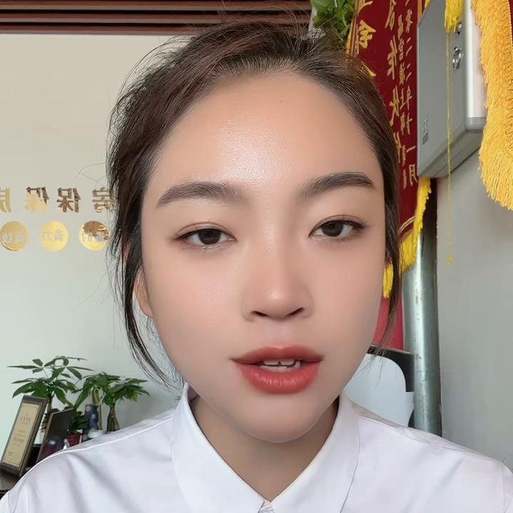 这个社会很现实一切靠自己最好,这个社会很现实天上不会掉馅饼