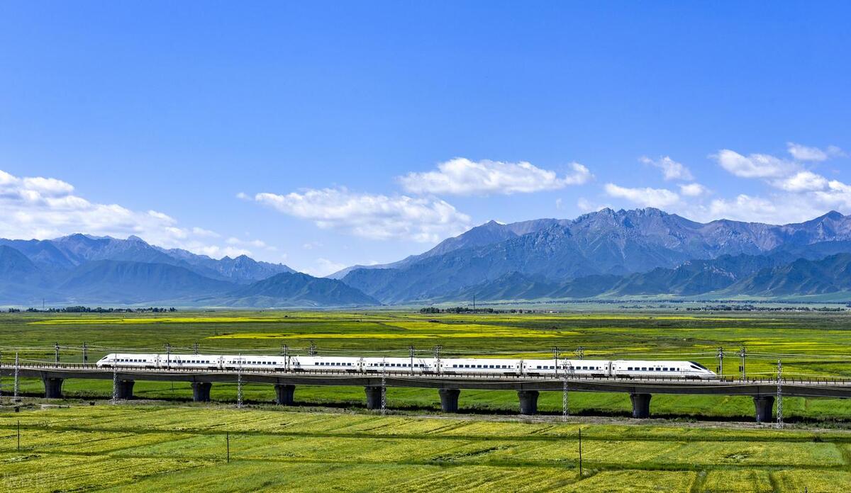 坐火车云南旅游全攻略自由行,旅游云南5天最佳路线自由行