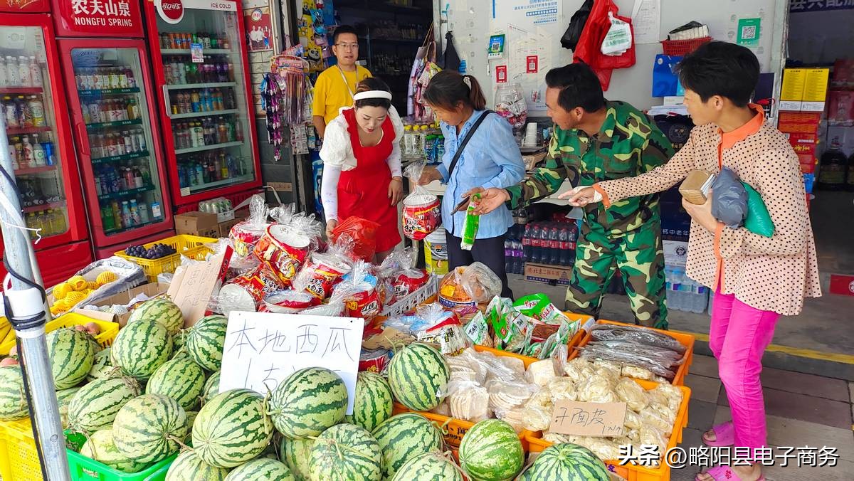 略阳电商服务中心,电商村级服务站点亮点