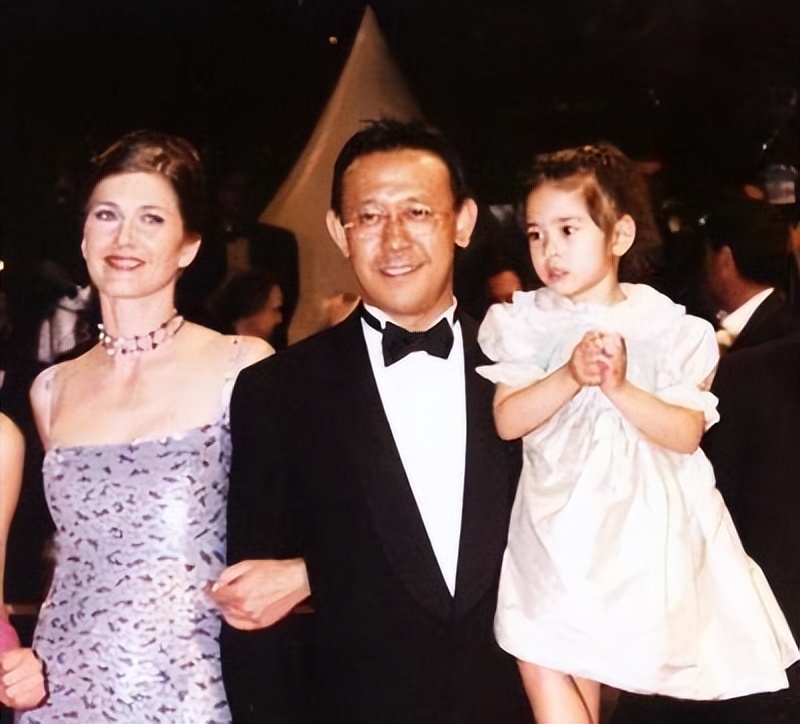 周韵支持姜文拍电影,周韵采访说如何拴住姜文