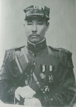 1950年，起义将领郑洞国想回家种地，周总理阻止：这是浪费人才