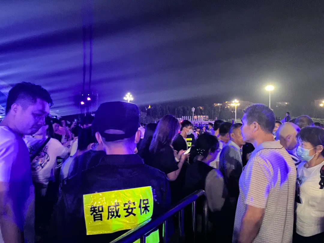 燃情五一|智威安保圆满完成热浪音乐嘉年华（廉江站）安保项目