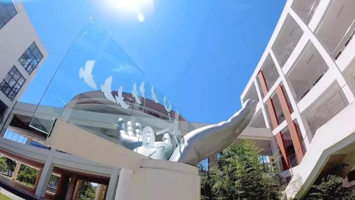 牛！上海13名本科生：“组队”开公司，解决关键难题，拿下300万意向订单！