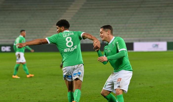 今日拉齐奥vs罗马比分预测,斯佩齐亚vs威尼斯比分预测