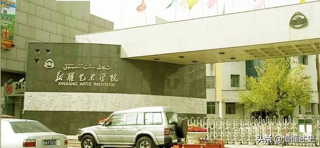 90年代中国首富:入狱18年妻离子散,小28岁小姨子为他不离不弃