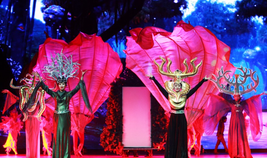 上海欢乐谷老年人门票价格,上海欢乐谷攻略项目价格