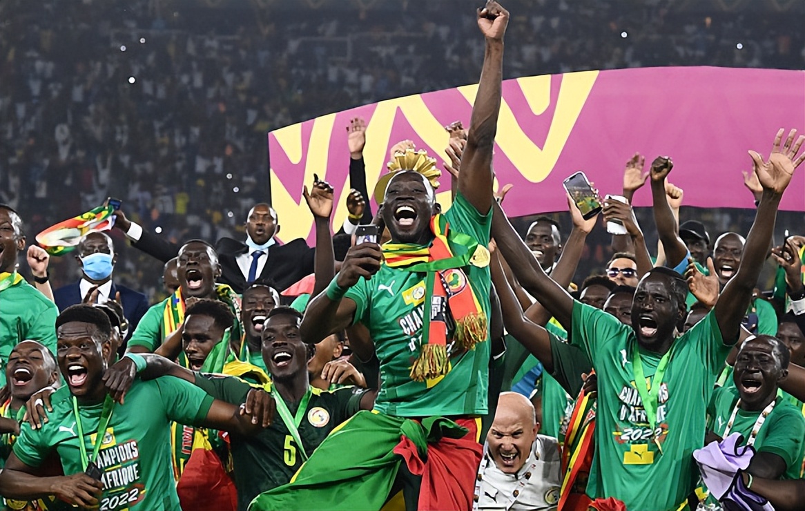 世界杯A组预测：东道主垫底出局！橙衣军团、非洲雄狮携手出线