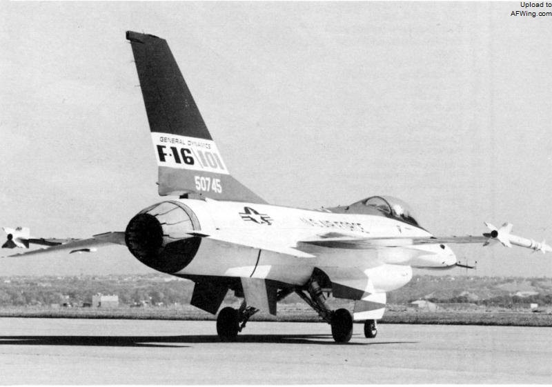 洛克希德f-16战斗机,蝰蛇的秘密f16