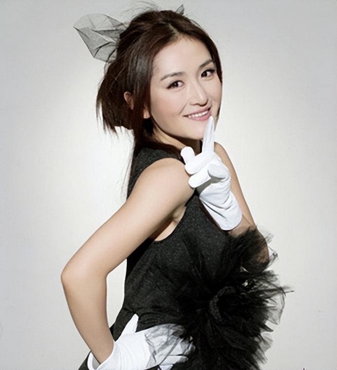 出生在小县城,出生在小县城里