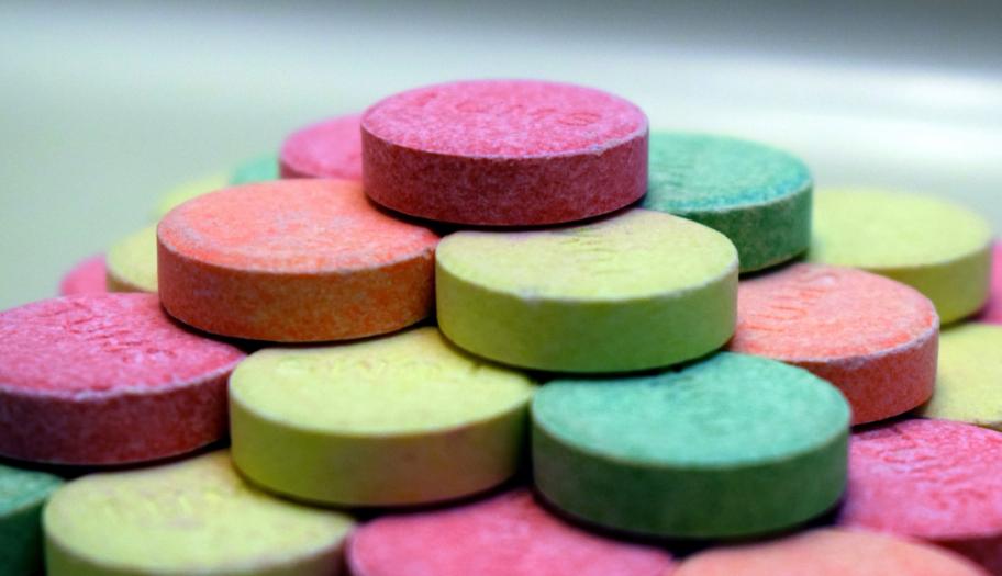 阿利沙坦酯片既降压又降尿酸吗,降压药阿利沙坦酯片为什么这么贵