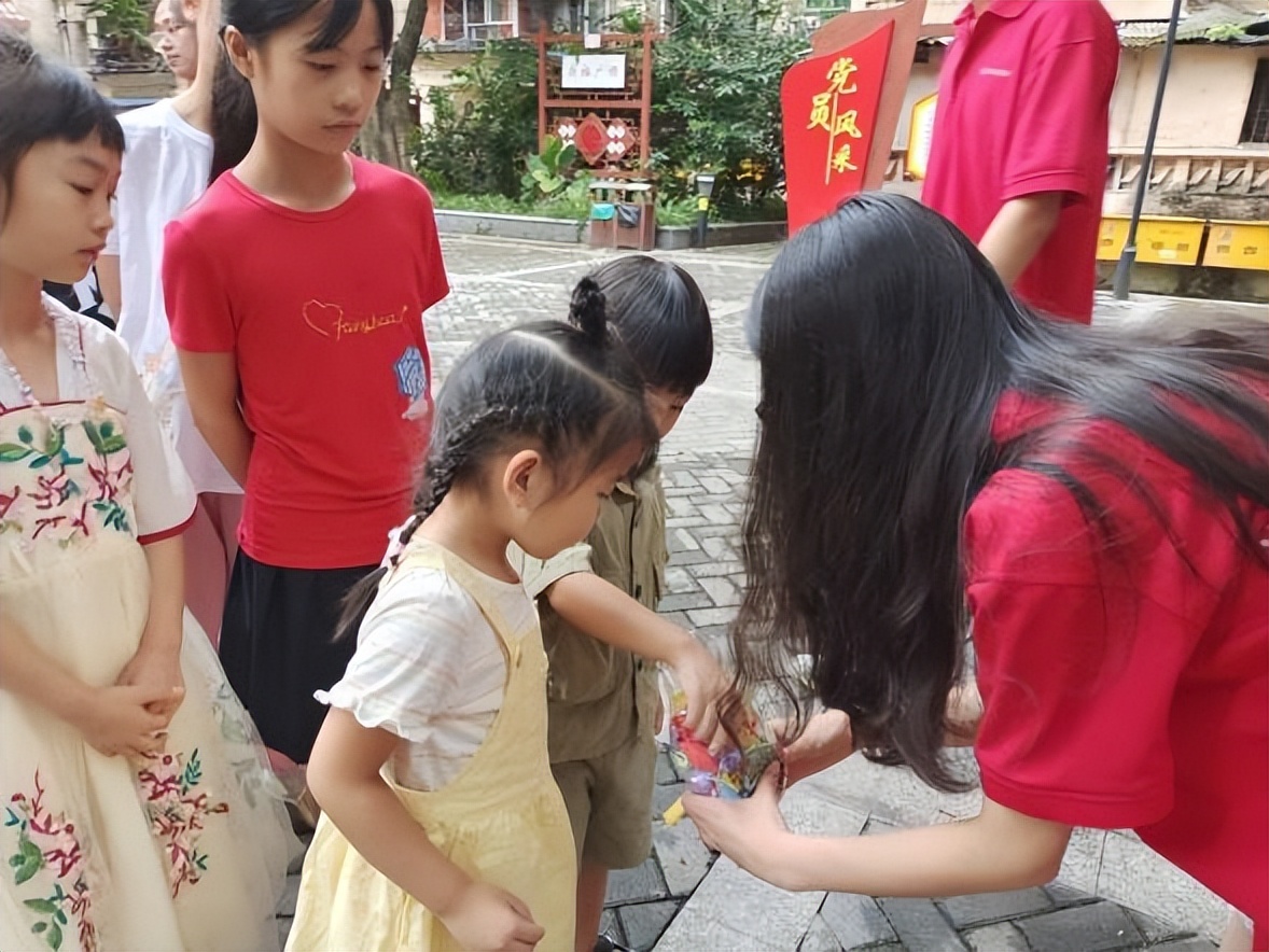 小学英语口语少年宫活动资料,少年宫活动英语角