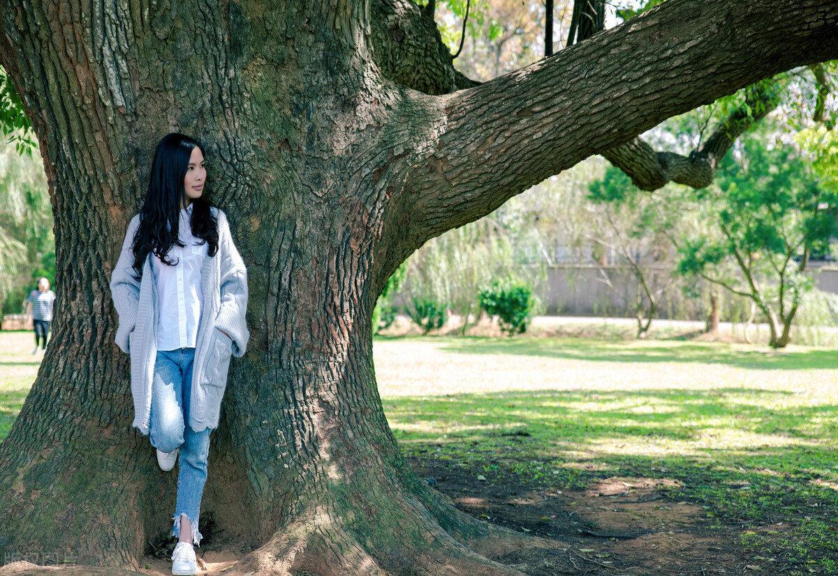 娣卞湷娌欎簳2007,娌欎簳绾簨