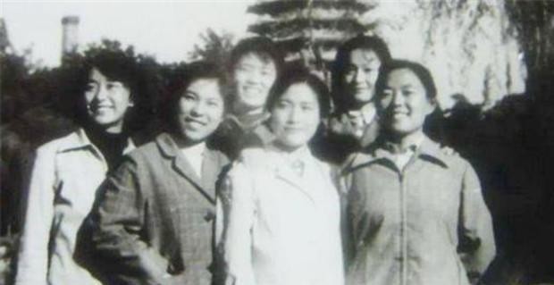 1977年高考女状元现在如何,1977高考状元现状如何