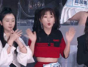 鞠婧祎杨幂迪丽热巴刘亦菲视频,杨幂演戏抿嘴小动作