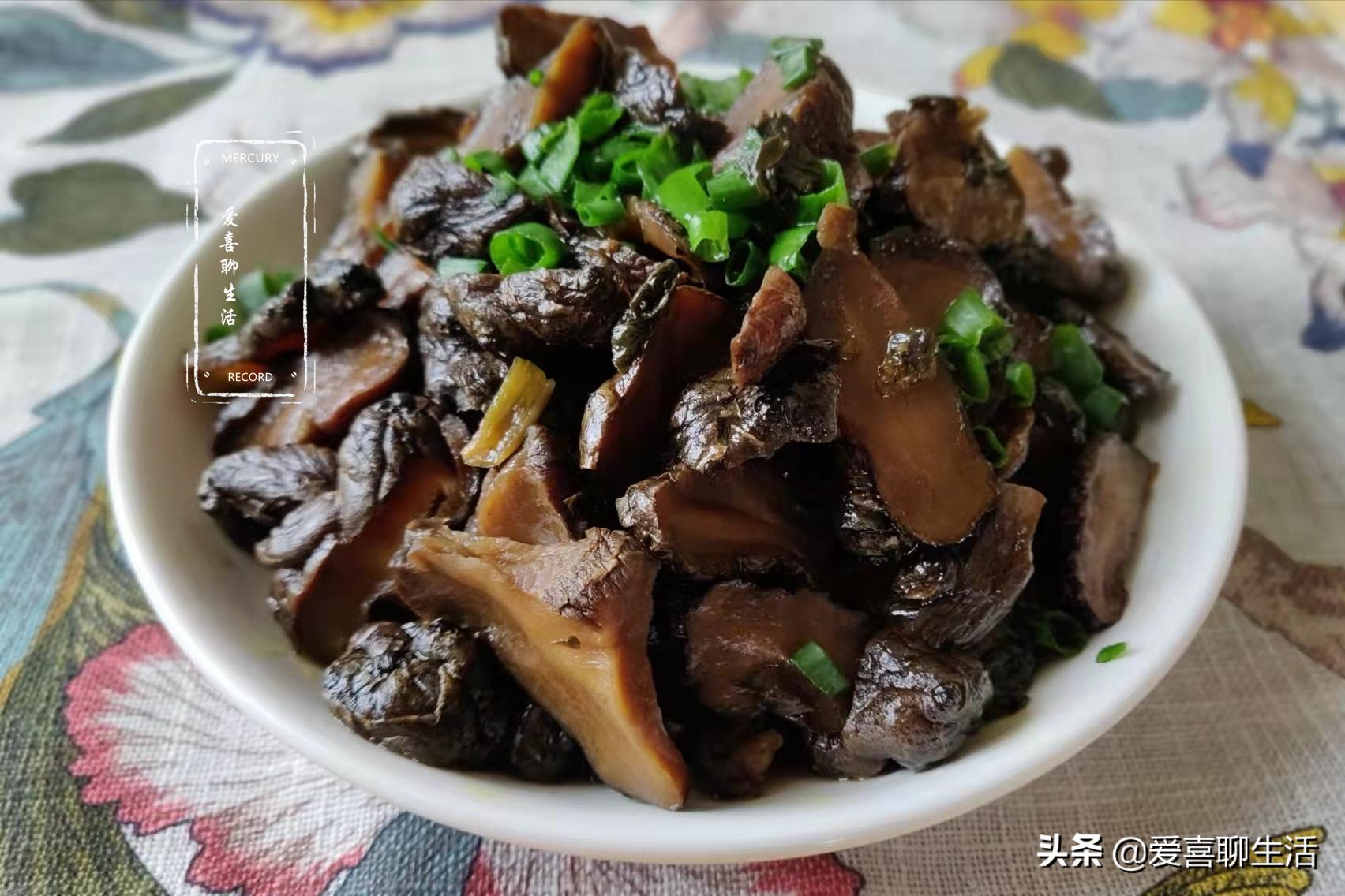 市场上卖的腌洋姜,老家的洋姜怎么炒