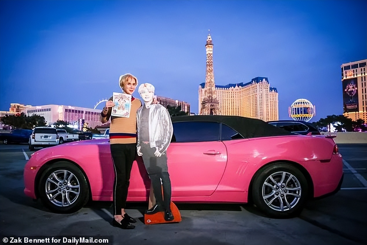 白人网红沉迷韩国流行文化，疯狂整容还做丁丁缩小术？