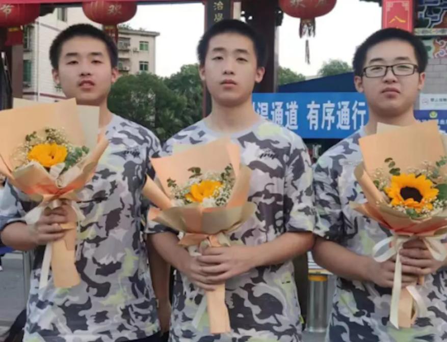 三胞胎兄弟今年高考成绩,三胞胎兄弟高考成绩分别是654分