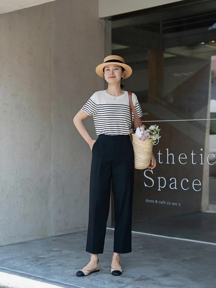 55岁减龄穿什么裙子好看,碎花裙子怎么穿才不显老