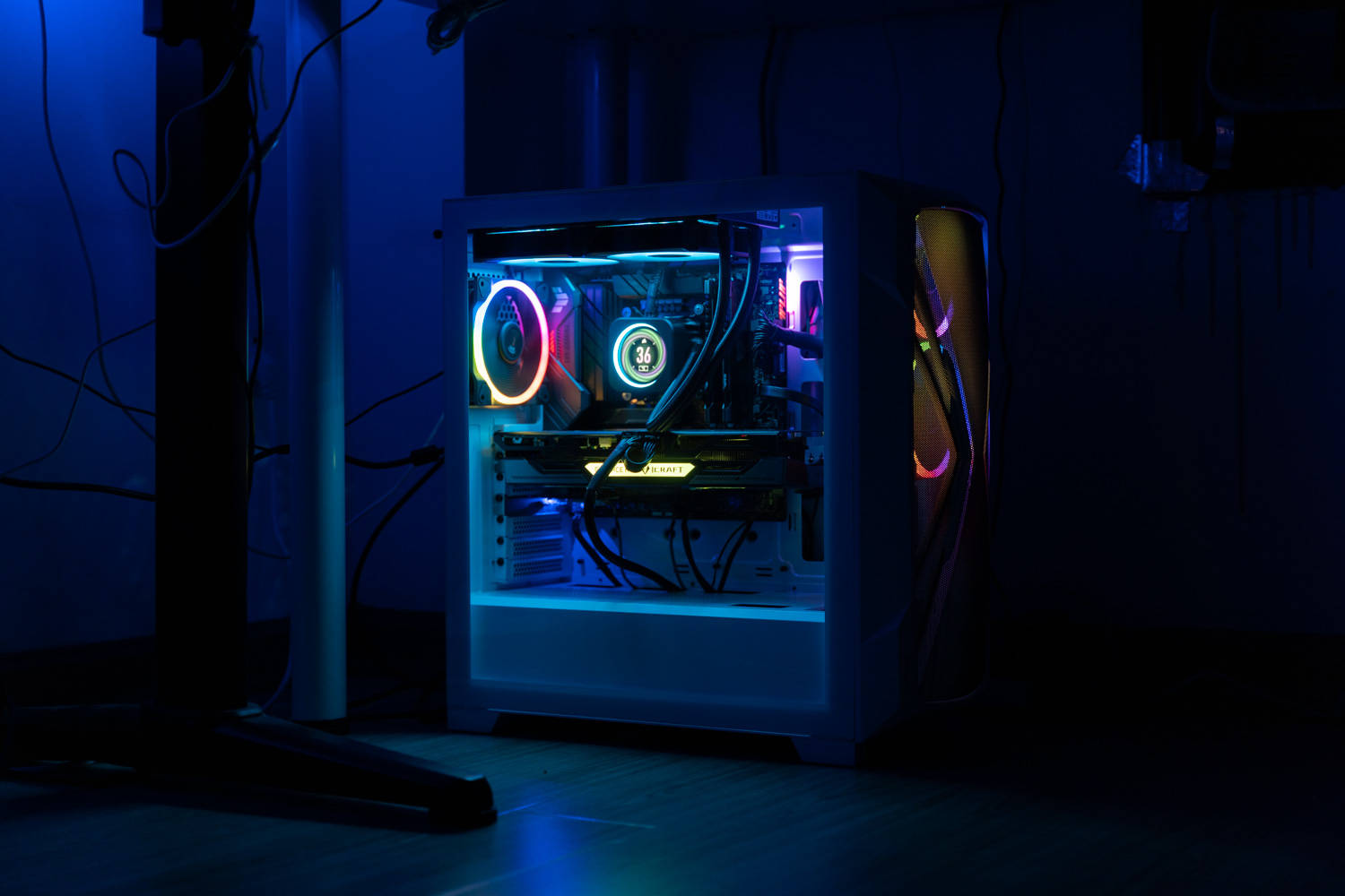 618恰逢显卡价格回落,聊一聊我的台式机升级清单