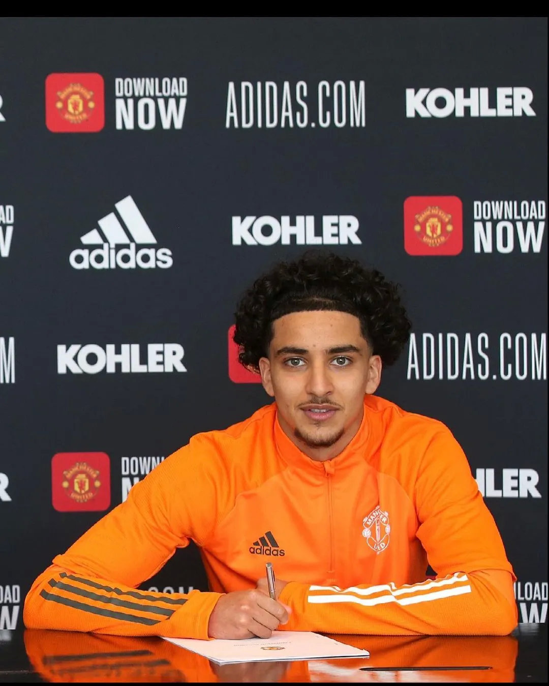 老特拉福德梦想,梦想和荣耀在老特拉福德传唱