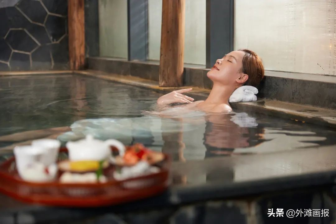 花了4000万，我在东北开大浴场，门票20块