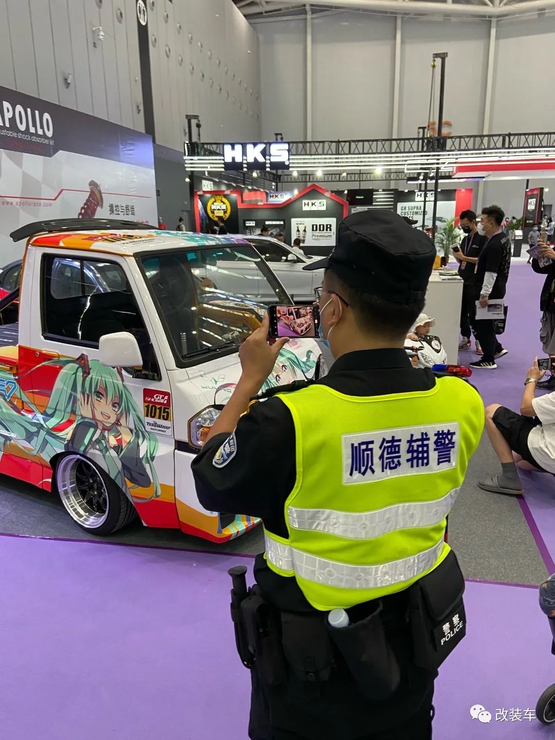 五菱兴旺面包车最新款,第二代五菱兴旺小卡