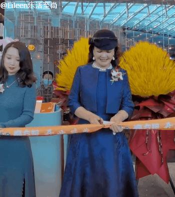 蹭儿媳出位？顶流抓马贵妇是怎么炼成的？