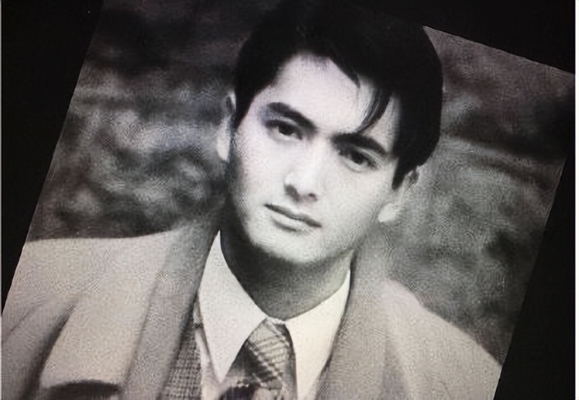 从未捐过钱的明星,周润发不为人知的心酸成长史