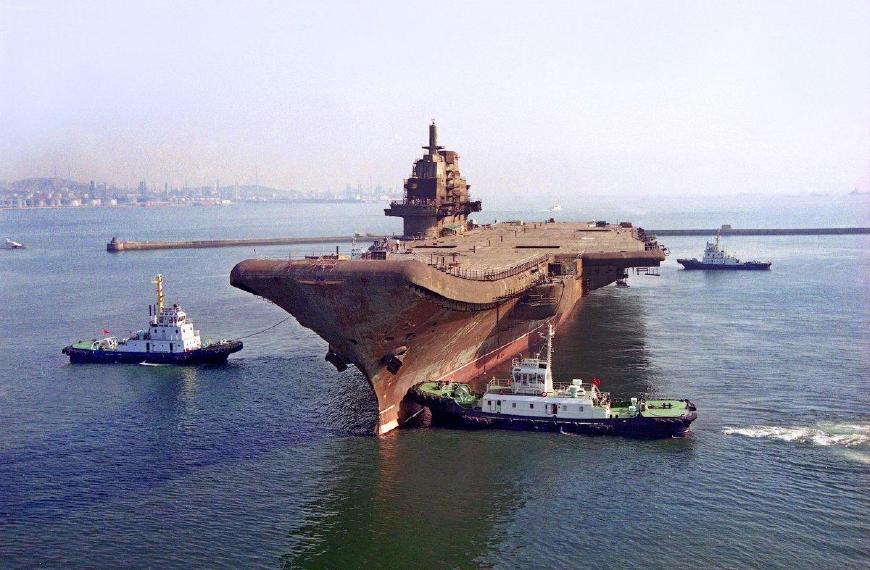 瓦良格号航母购买历程完整视频,中国购买瓦良格号航母的时间