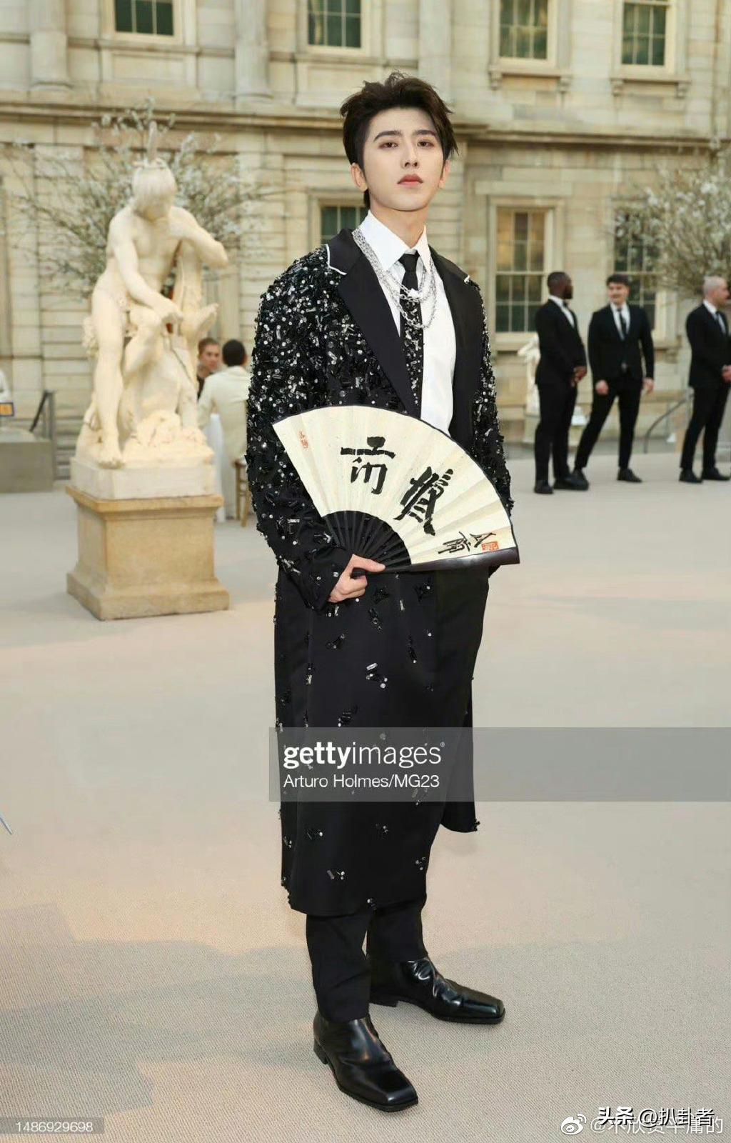 metgala蔡徐坤神图,metgala蔡徐坤同框