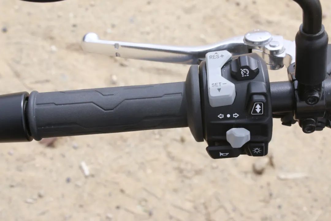 奔达黑旗500最新改进,最新v型双缸巡航车上市