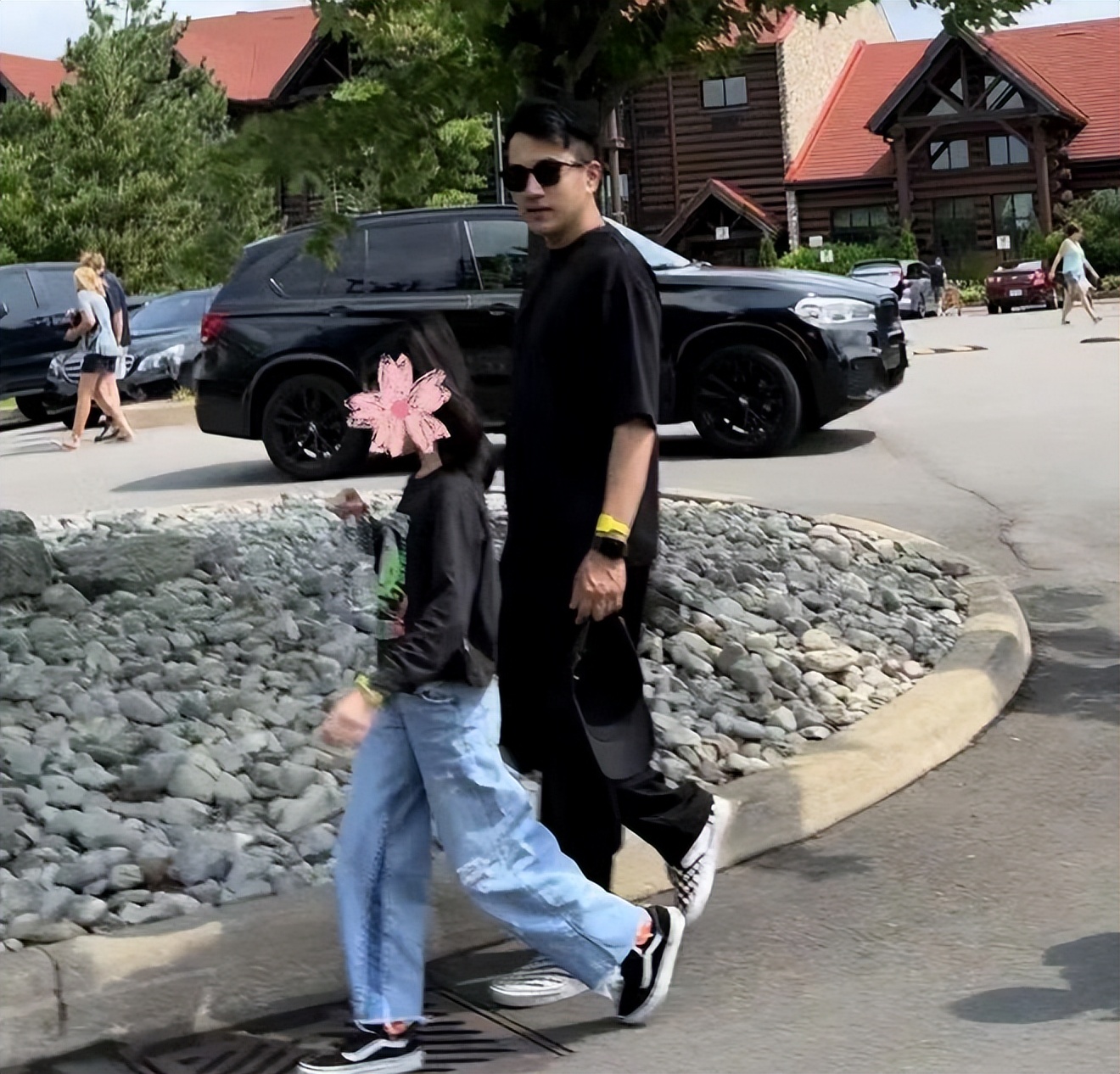 刘恺威是靠杨幂红的吗,刘恺威最近和杨幂怎么样