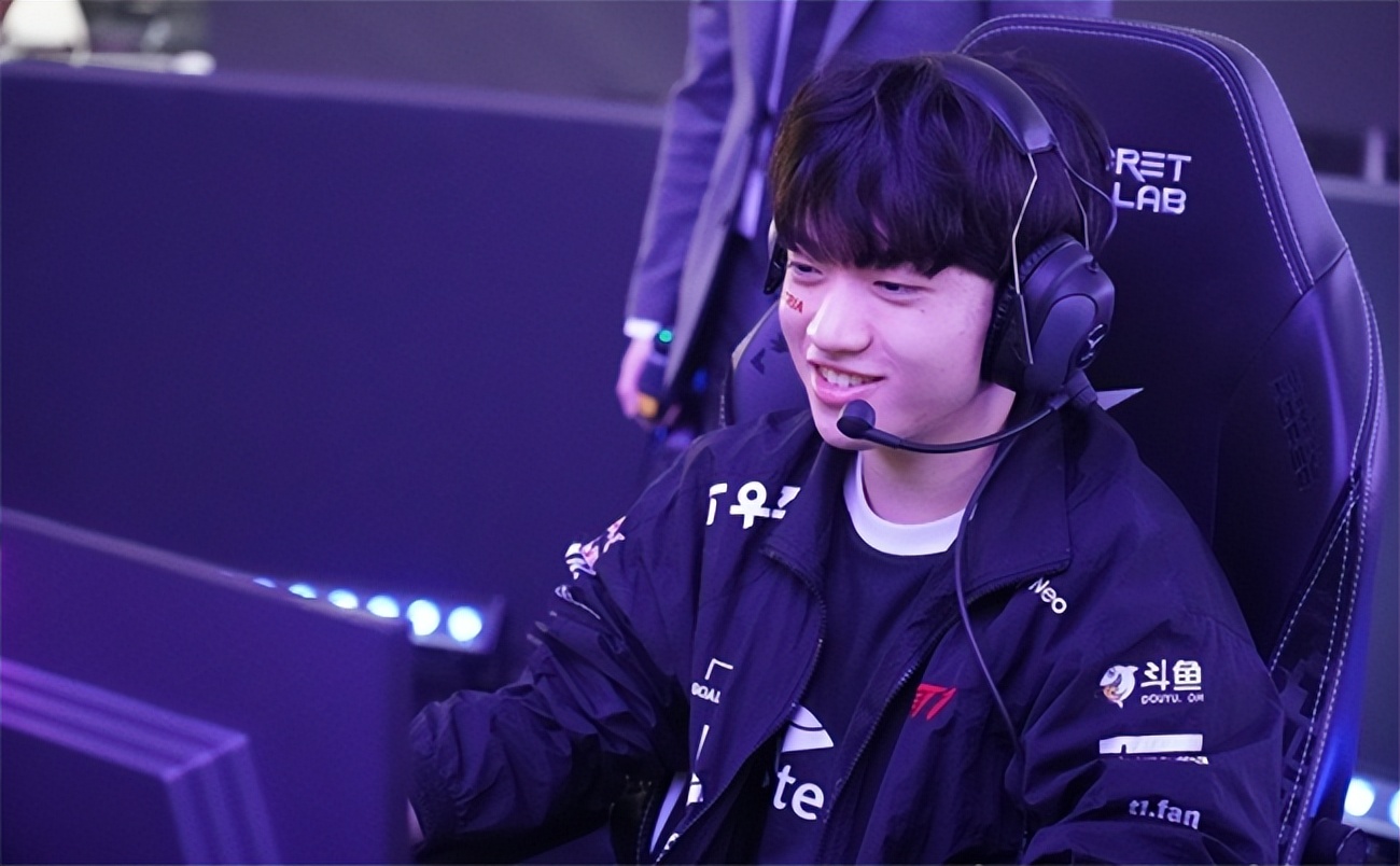 lol拳头评价msi十大最佳操作,外媒评lol前十辅助