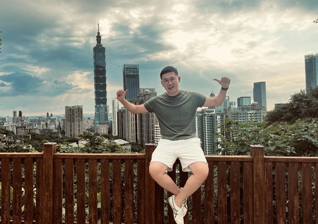 还是来了，万亿金融“帝国”崩塌前夜…