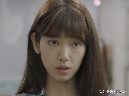 8位中韩女神的“颜值克星”！法令纹在脸上“修渠”，个个显老