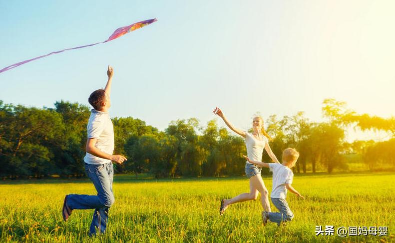 如何制作一个哥哥绘本,怎么制作一个可以给孩子看的书