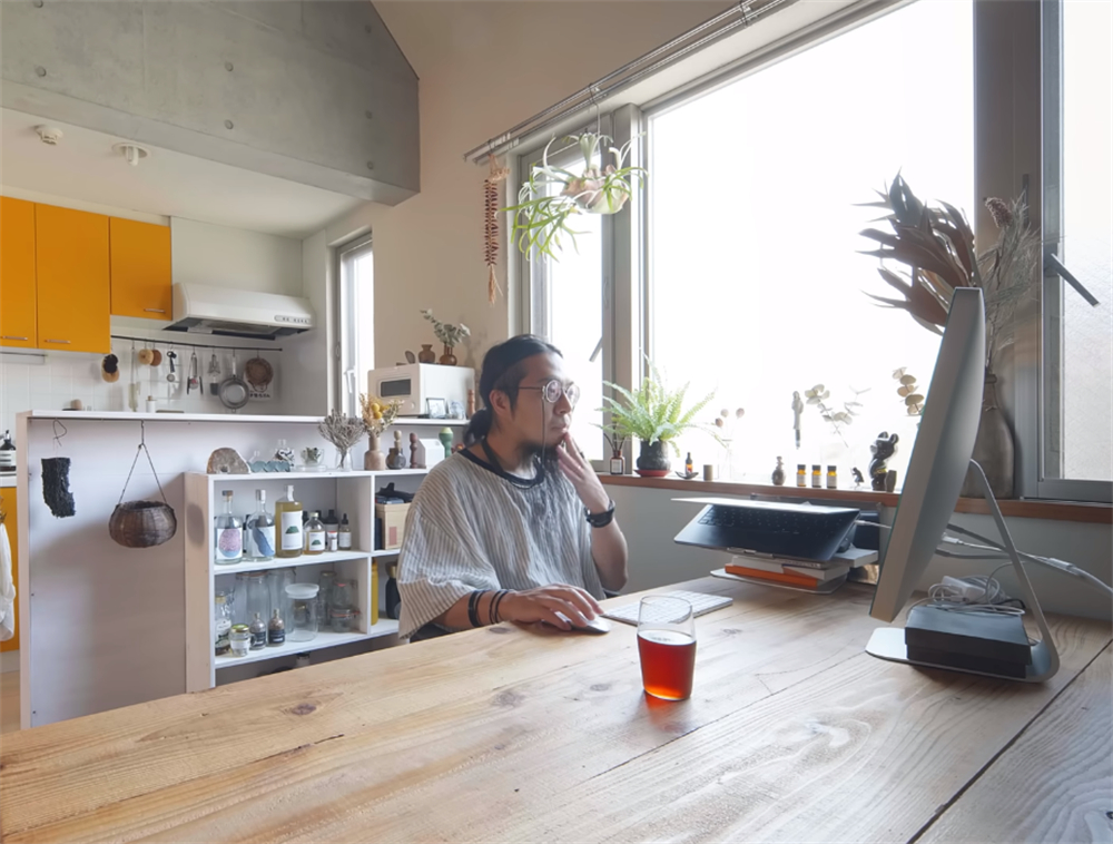 日本夫妻买58平新房,日本夫妻花高价买五平方米房子