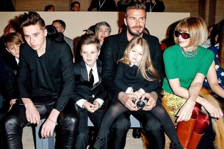 贝克汉姆小七长大了的图片,维多利亚贝克汉姆小七薇娅