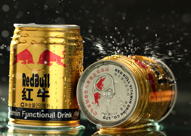 红牛一年能赚多少钱,你的能量超乎你的想象是什么广告